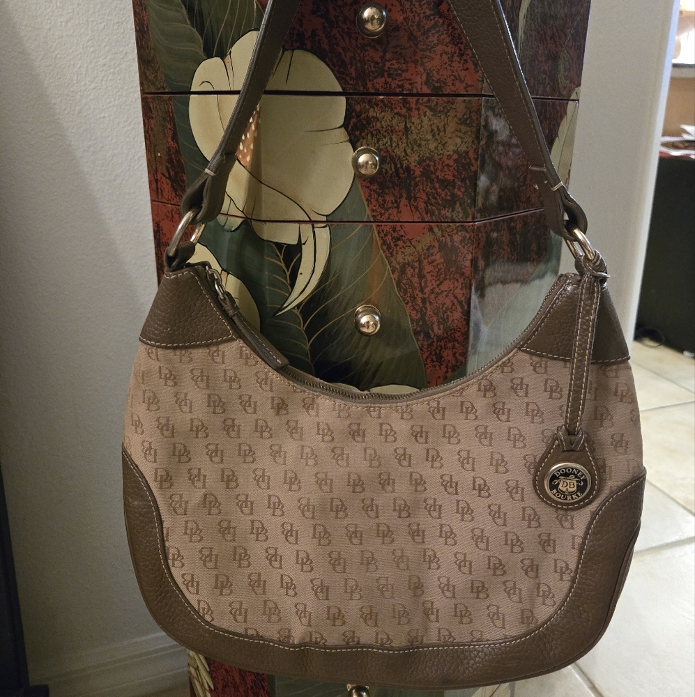 Vintage Dooney & Bourke Monogram Canvas & Leather Shoulder Bag - Picture 2 of 10